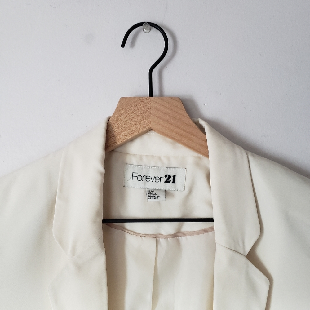 Cream Blazer - Picture 2 of 12